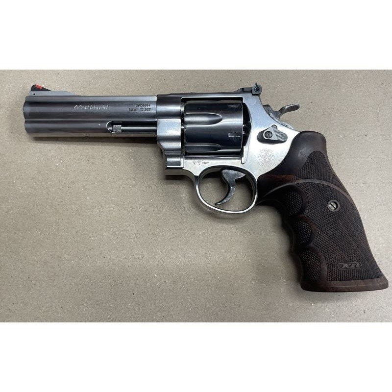 Revolver Smith & Wesson 629 .44 Rem Mag 2