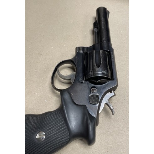 Revolver Smith & Wesson 10-8 .38 Spl (0002)