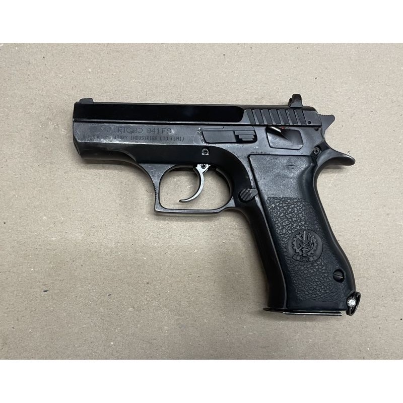 Pistolet  Jericho 941 FS 2