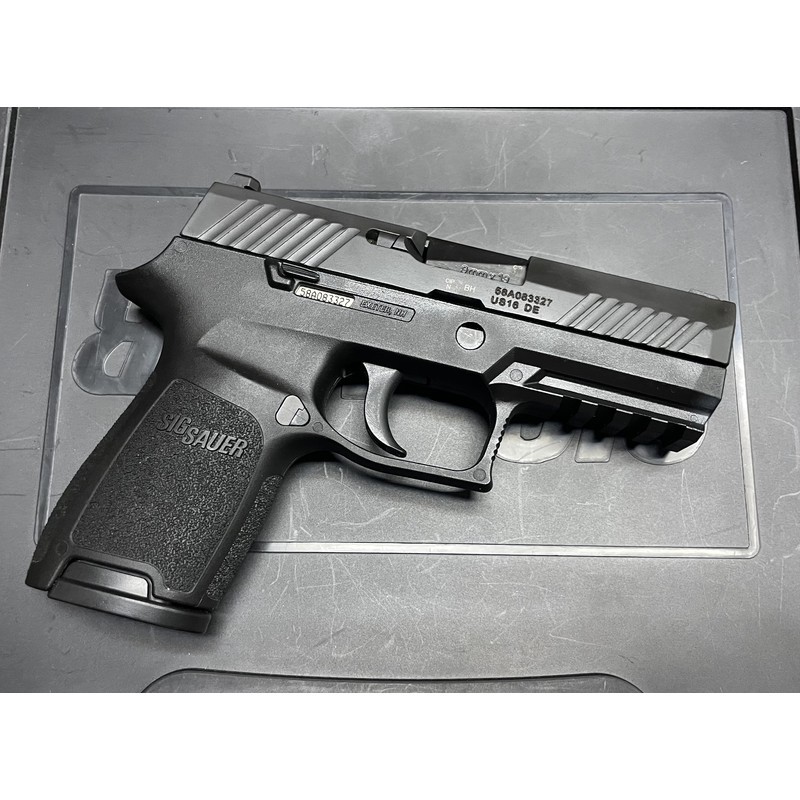 Pistolet Sig Sauer P320 Compact