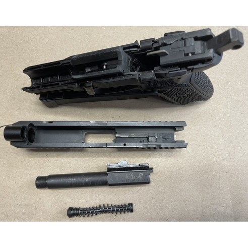 Pistolet FN 502 Tactical – .22 LR (0044)