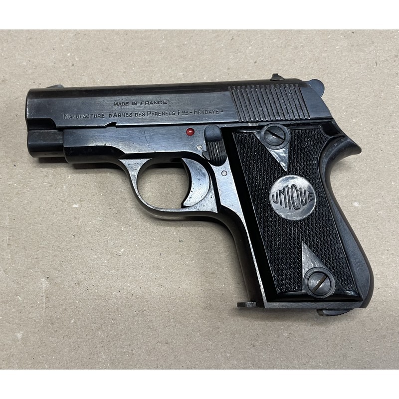 Pistolet Unique Mod. C2 - 7,65 (0065)