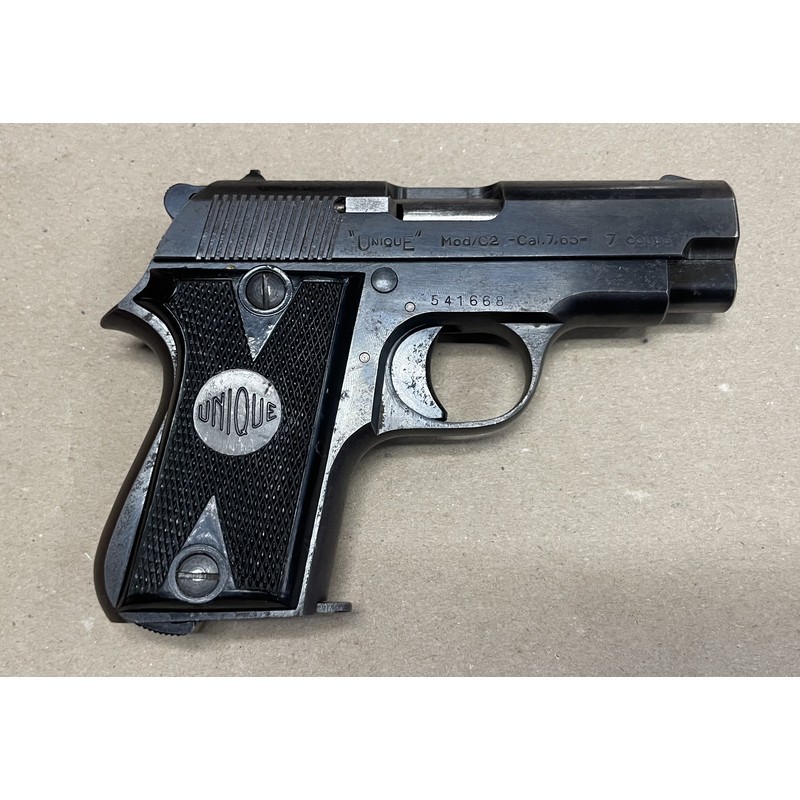Pistolet Unique Mod. C2 - 7,65 (0065) 2