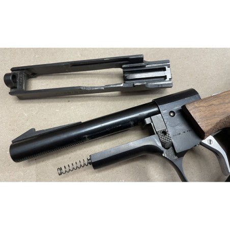 Pistolet Unique DES 69-U .22 lr