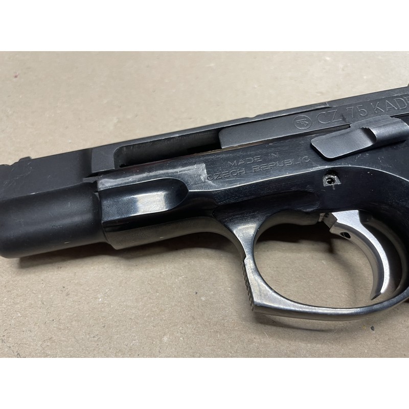 Pistolet CZ 75 KADET .22 lr (0072) 2