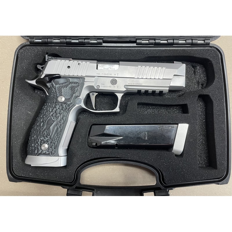 Pistolet Sig Sauer P226 X-Five SuperMatch - 9x19 (0100)