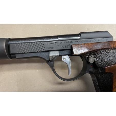 Pistolet Unique DES 69 .22 lr (0174)