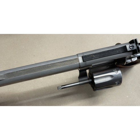 Revolver Smith & Wesson 617 6" - .22 Lr (0175)