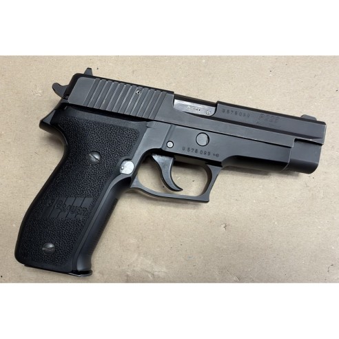 Pistolet Sig Sauer P226 - 9x19 (0196)
