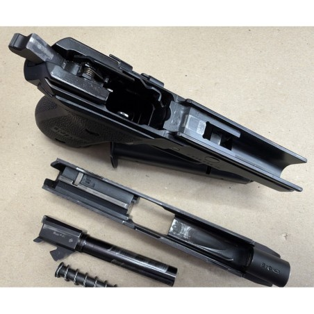 Pistolet Sig Sauer P226 - 9x19 (0196)