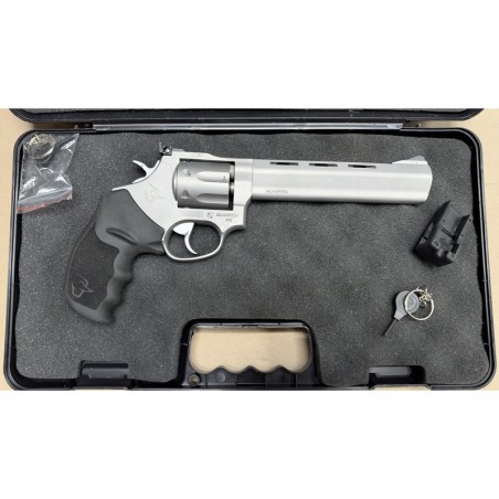 Revolver Taurus 970 Tracker 6" .22lr  (0198)